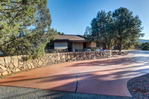 Sedona - Fornt Exterior