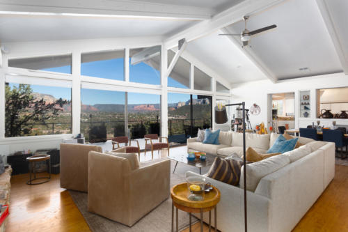Living Room. Sedona Airbnb #15. Photo: Property Pro Media