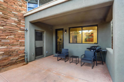 Front  Exterior. Sedona Airbnb #8.